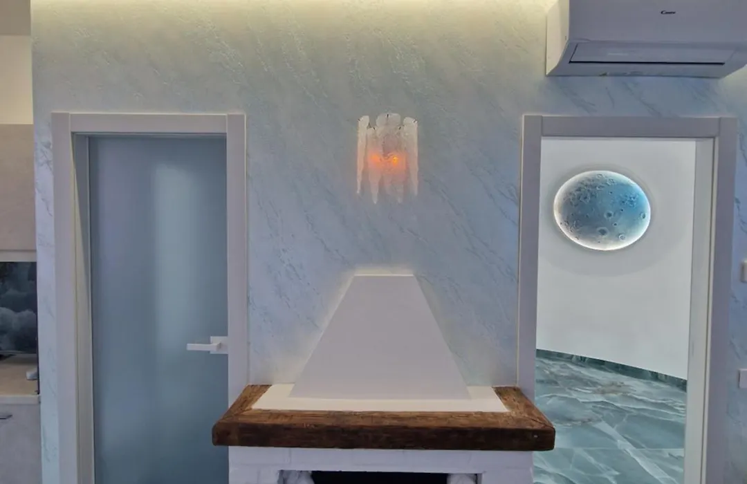 The Igloo Milano-1
